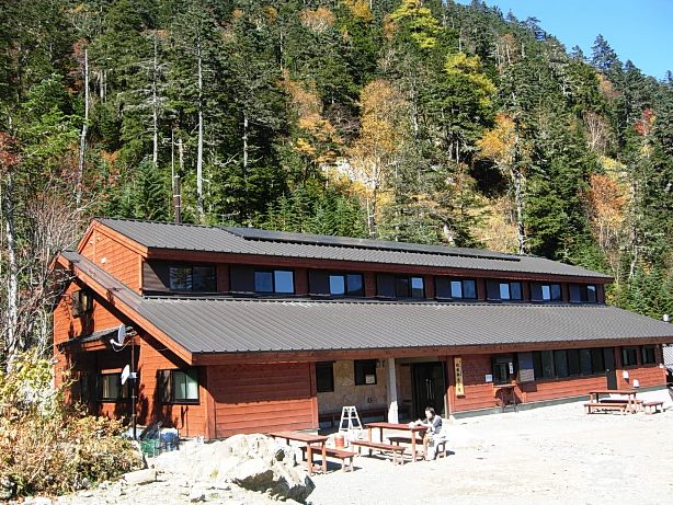 白根御池小屋